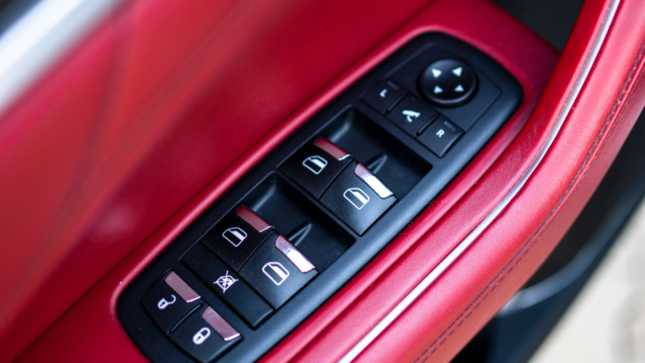MASERATI Levante Levante Gransport