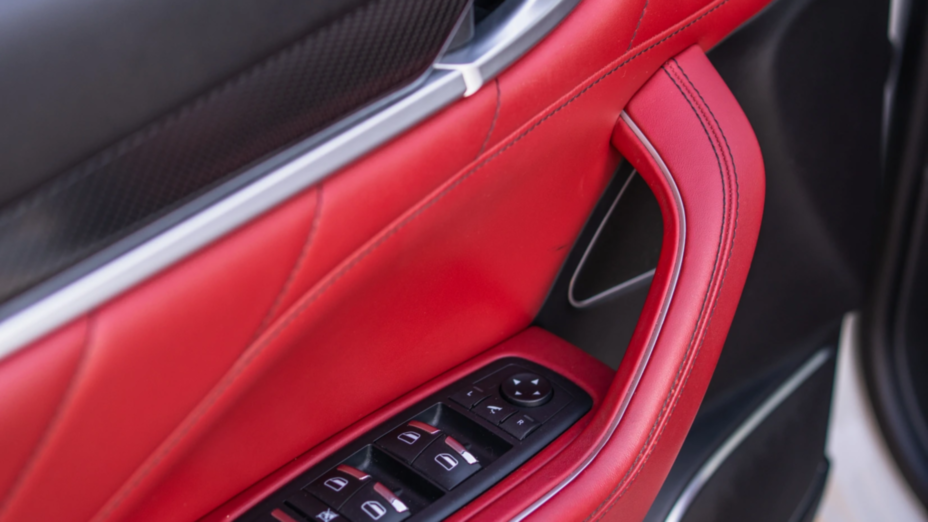 MASERATI Levante Levante Gransport