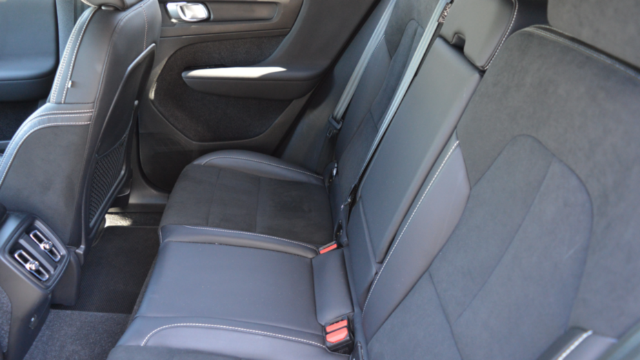 VOLVO XC40 XC40 T3 R-Design aut