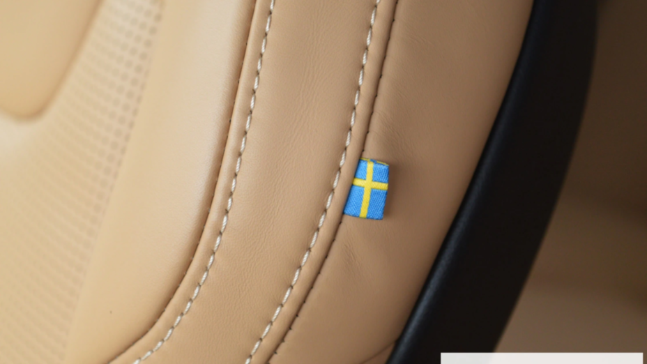 VOLVO XC60 XC60 T8 Plug-In Hybrid AWD Ultimate Dark aut
