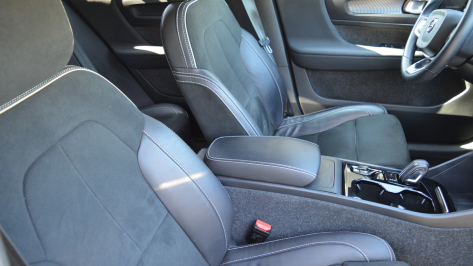 VOLVO XC40 XC40 T3 R-Design aut