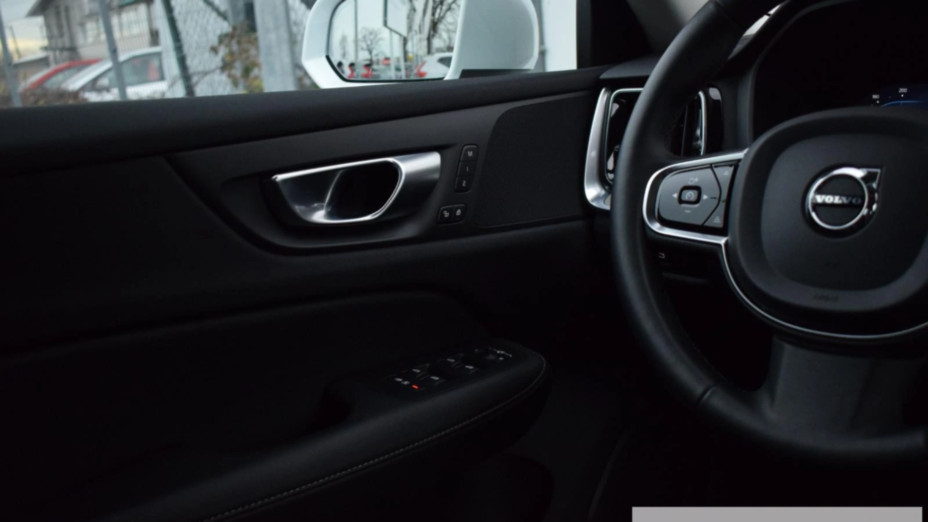 VOLVO V60 V60 CC Plus B4 D AWD aut