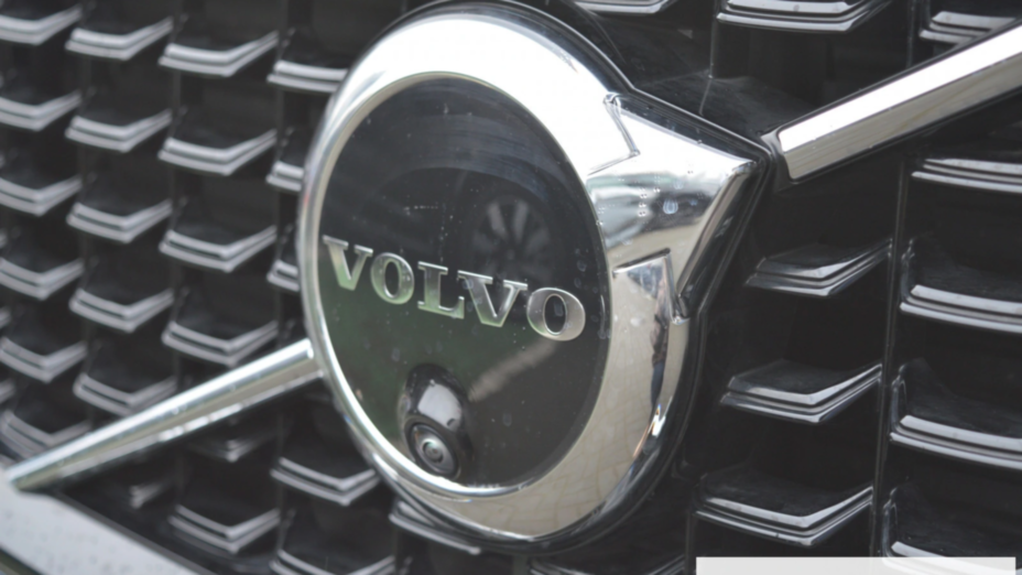VOLVO XC60 XC60 T8 Plug-In Hybrid AWD Ultimate Dark aut