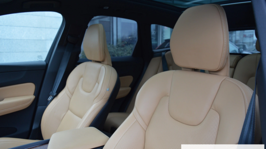 VOLVO XC60 XC60 T8 Plug-In Hybrid AWD Ultimate Dark aut
