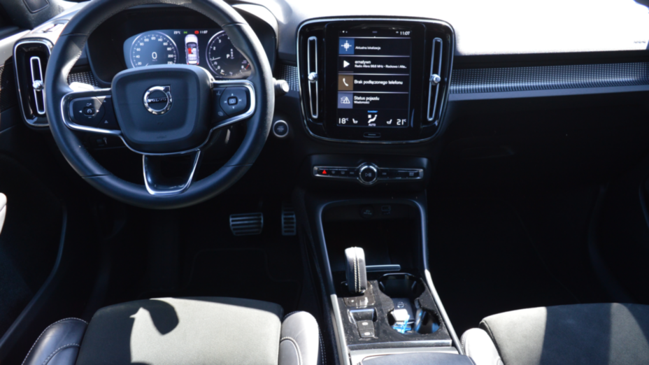 VOLVO XC40 XC40 T3 R-Design aut