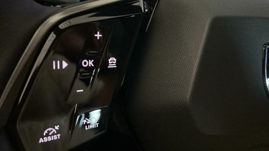 PEUGEOT 3008 3008 1.2 PureTech mHEV Allure e-DCS6 Nowy