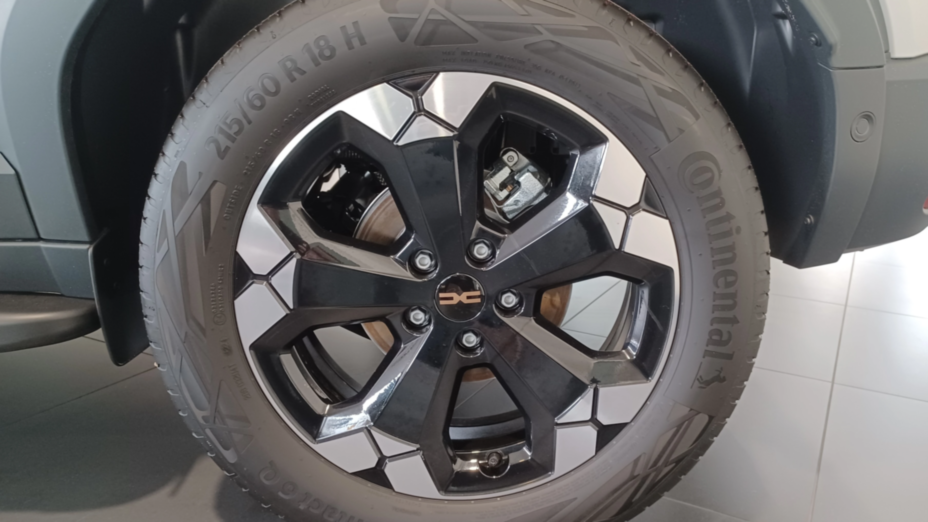 DACIA Duster Duster 1.6 Full Hybrid 140 Extreme MMT Nowy