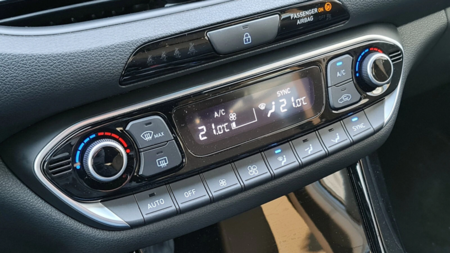 HYUNDAI i30 i30 1.0 T-GDI Smart Nowy