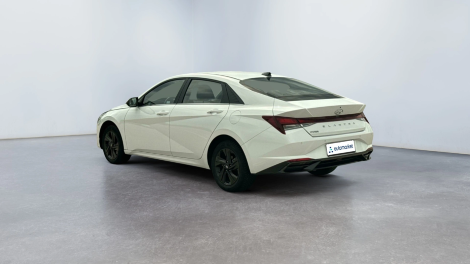 HYUNDAI Elantra Elantra 1.6 Smart CVT