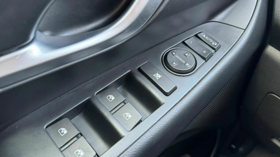 HYUNDAI i30 i30 1.0 T-GDI Modern