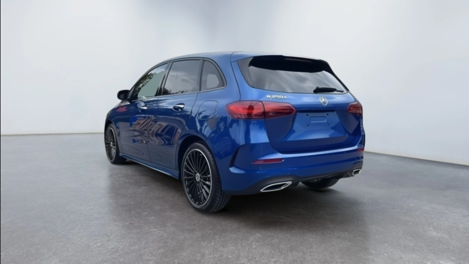 MERCEDES-BENZ B Klasa B 250 e PHEV AMG Line 8G-DCT