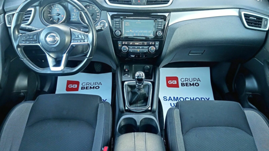 NISSAN Qashqai Qashqai 1.3 DIG-T N-Connecta