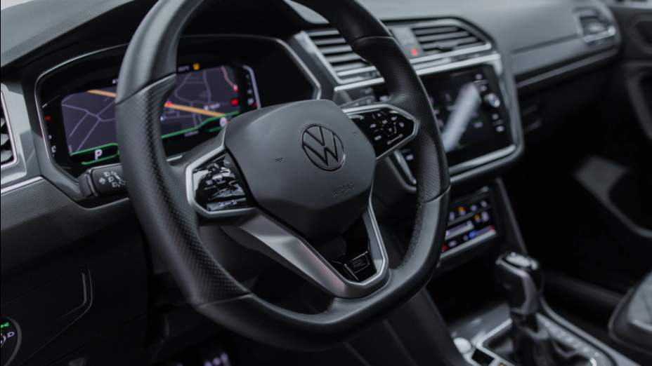 VOLKSWAGEN Tiguan Tiguan Allspace 2.0 TDI 4Mot. R-Line DSG 7os.