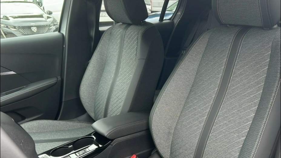 PEUGEOT 208 208 1.2 PureTech Allure S&S Nowy