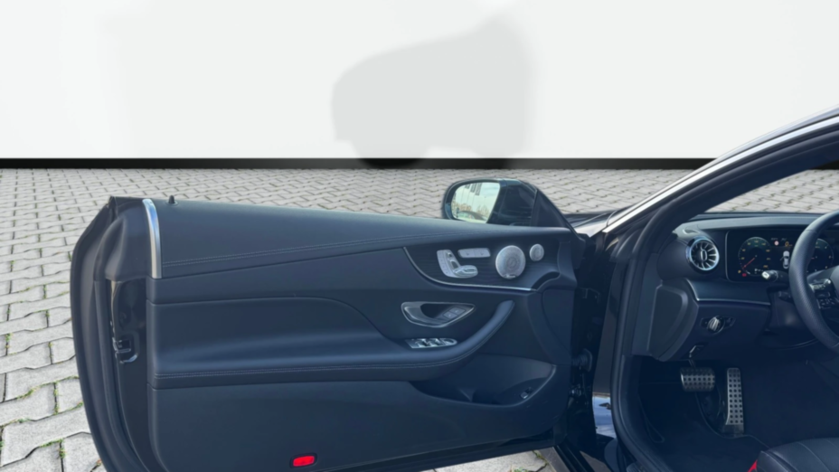 MERCEDES-BENZ E Klasa E 220 d