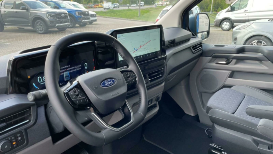 FORD Tourneo Custom Tourneo Custom 2.0 EcoBlue 320 L2 Titanium aut Nowy