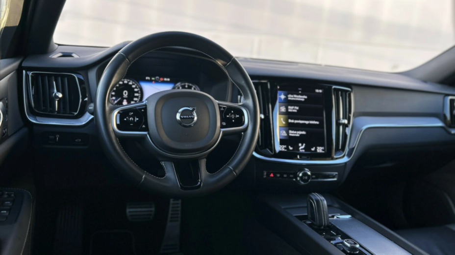VOLVO V60 V60 B3 B R-Design aut