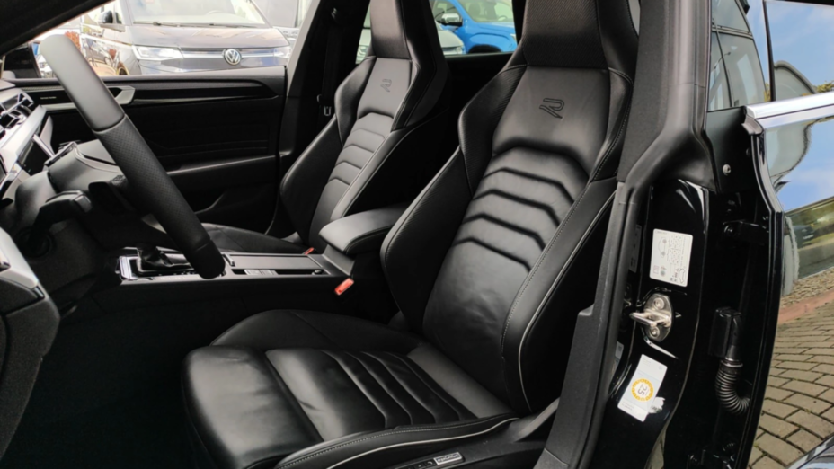 VOLKSWAGEN Arteon Arteon 2.0 TDI 4Motion R-Line DSG
