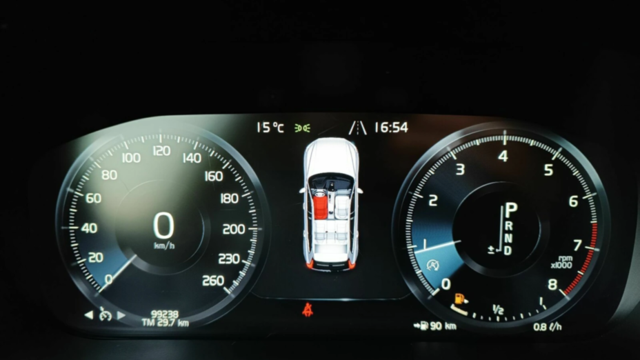 VOLVO XC60 XC60 T4 Momentum Pro aut