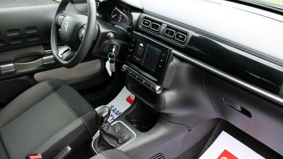 CITROEN C3 C3 1.2 PureTech Shine