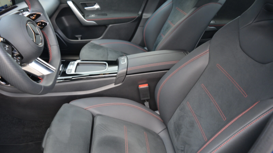 MERCEDES-BENZ A Klasa A 200 7G-DCT