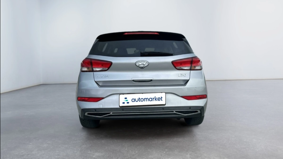 HYUNDAI i30 i30 1.0 T-GDI Smart