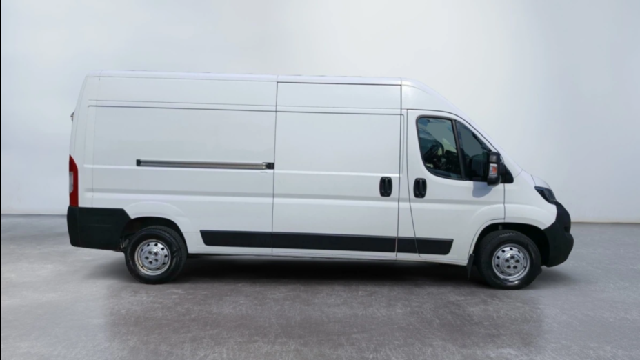 PEUGEOT Boxer Boxer 335 BlueHDi L3H2