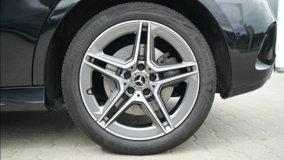 MERCEDES-BENZ A Klasa A 250 e 8G-DCT