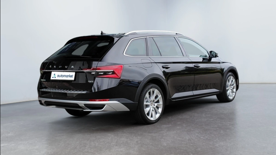 SKODA Superb Superb 2.0 TDI SCR 4x4 Scout DSG