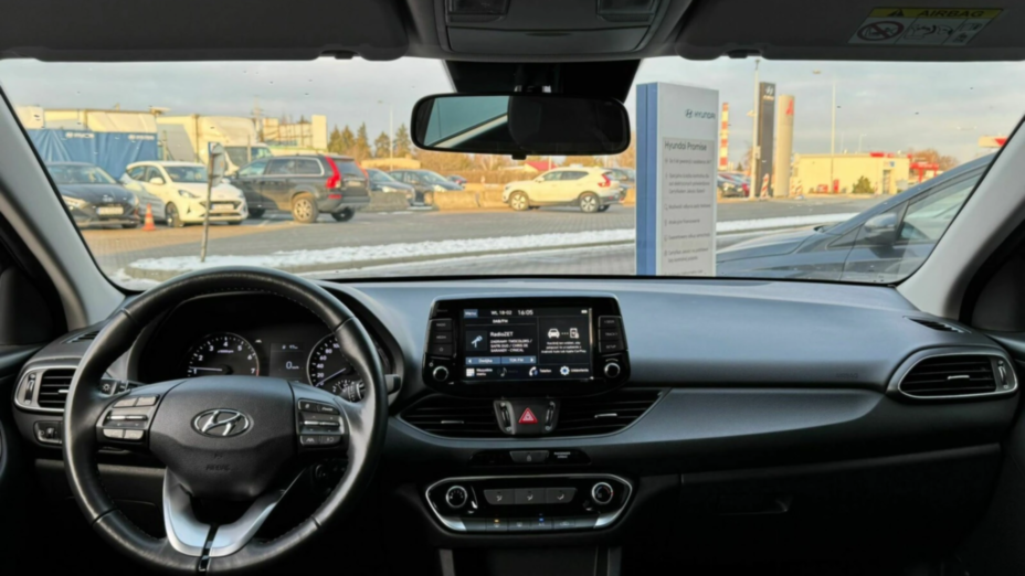 HYUNDAI i30 i30 1.0 T-GDI Modern