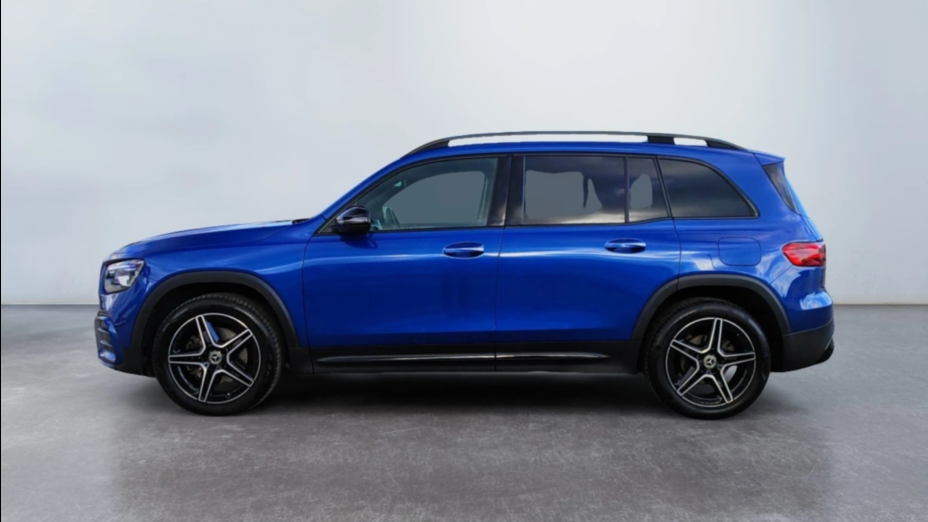 MERCEDES-BENZ GLB GLB 200 mHEV AMG Line 7G-DCT