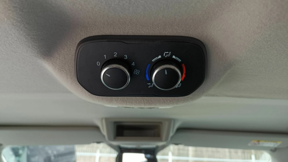 FORD Transit Custom Transit Custom Kombi 340 L2H1 Trend Aut.