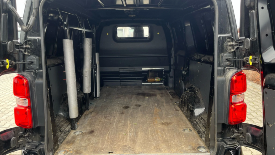 PEUGEOT Expert Expert 2.0 BlueHDi Long 3,0t Asphalt