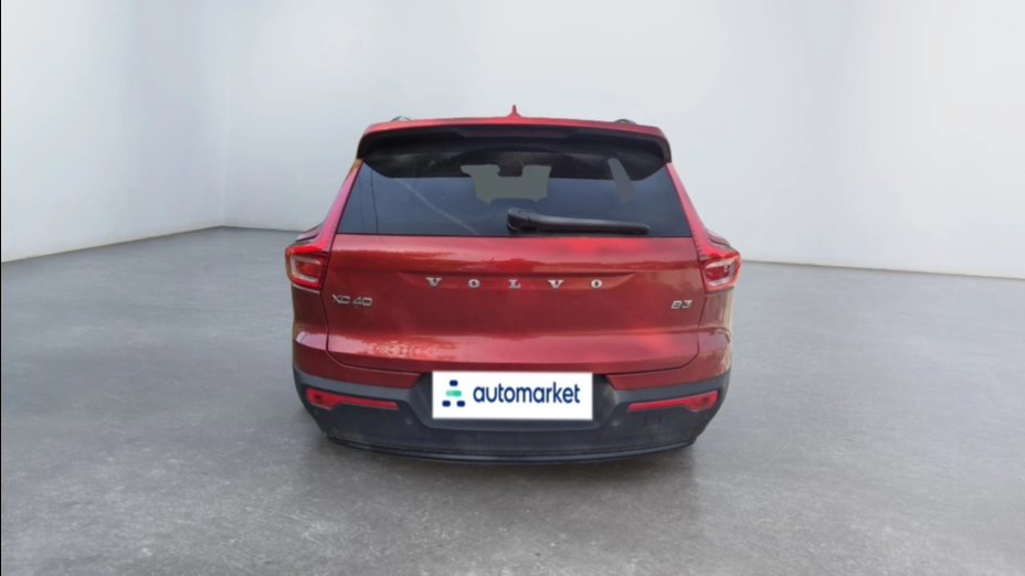 VOLVO XC40 XC40 B3 Plus Dark aut