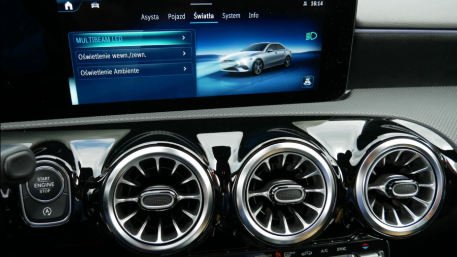MERCEDES-BENZ A Klasa A 200 AMG Line 7G-DCT