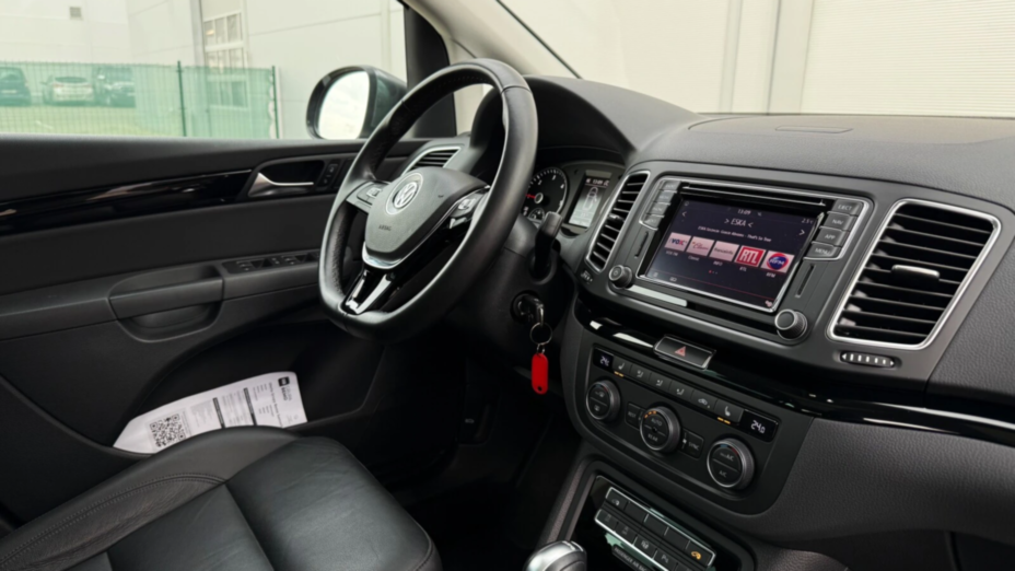 VOLKSWAGEN Sharan Sharan 2.0 TDI BMT Highline DSG