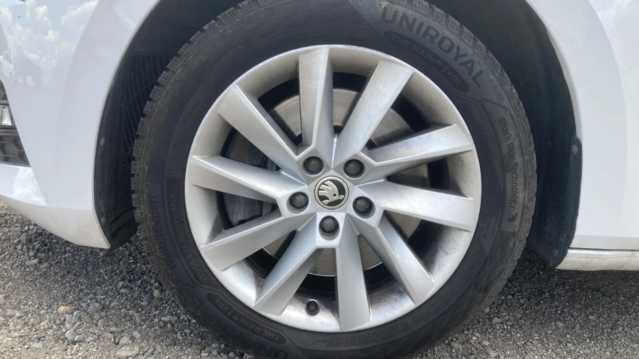 SKODA Superb Superb 2.0 TSI 4x4 Ambition DSG