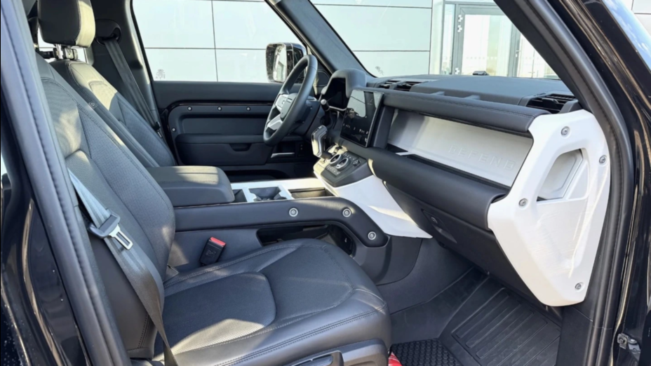 LAND ROVER Defender Defender 110 3.0 D200 mHEV S
