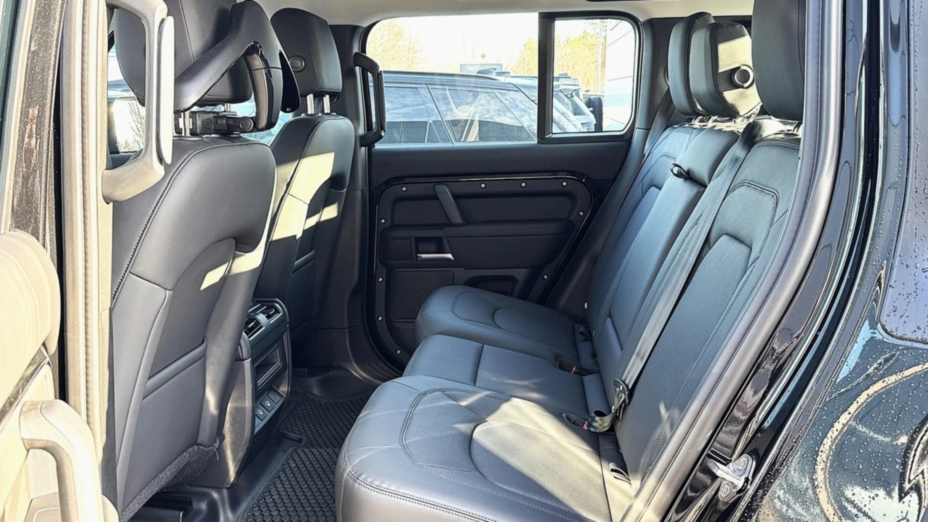 LAND ROVER Defender Defender 110 3.0 D200 mHEV S