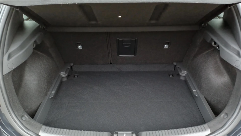 HYUNDAI i30 i30 1.5 T-GDI 48V Smart