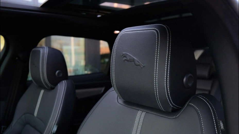 JAGUAR F-Pace F-Pace 2.0 D200 mHEV AWD R-Dynamic SE