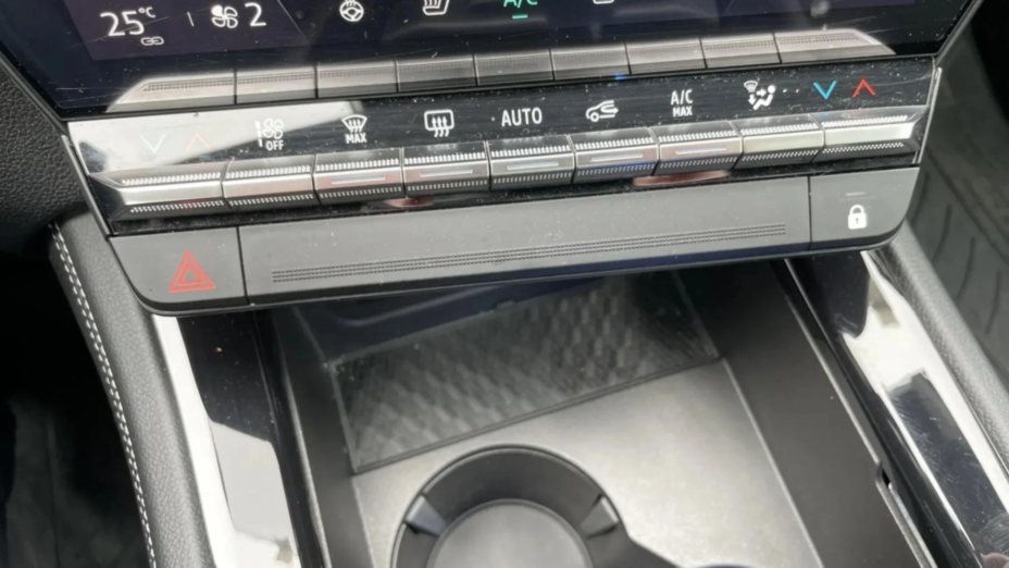 RENAULT Austral Austral 1.2 E-Tech Full Hybrid 200 Iconic MMT