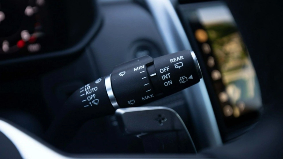 LAND ROVER Discovery Discovery V 3.0 D250 mHEV Dynamic SE