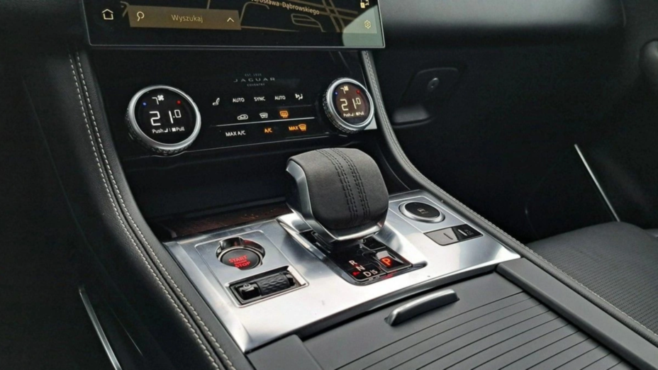 JAGUAR F-Pace F-Pace 2.0 P250 mHEV AWD R-Dynamic S