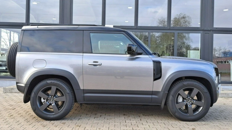 LAND ROVER Defender Defender 90 3.0 P400 mHEV SE
