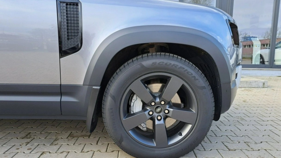 LAND ROVER Defender Defender 90 3.0 P400 mHEV SE