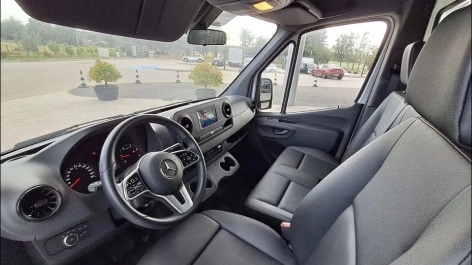 MERCEDES-BENZ Sprinter Sprinter 315 CDI 907.135