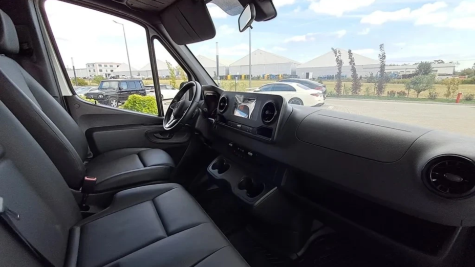 MERCEDES-BENZ Sprinter Sprinter 315 CDI 907.135