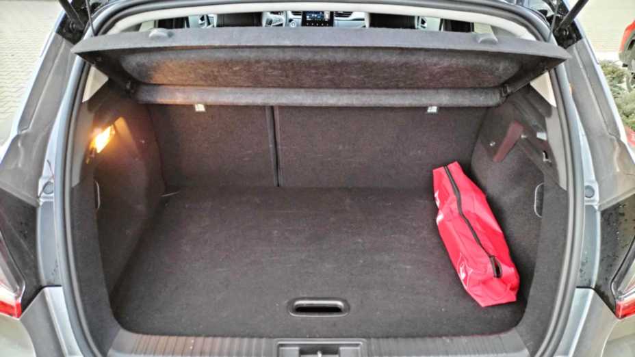 RENAULT Captur Captur 1.3 TCe mHEV Techno EDC