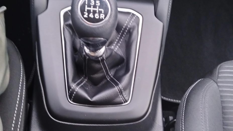 FORD Focus Focus 1.0 EcoBoost mHEV Titanium